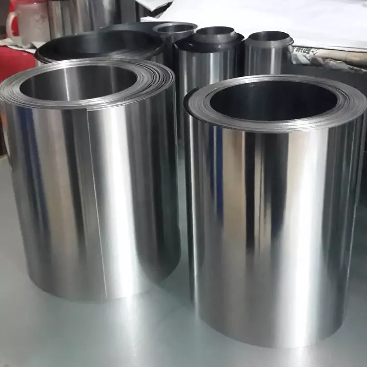 Ниобиевая фольга 0.04 мм 65 мм НбЦ ТУ 48-19-258-77 